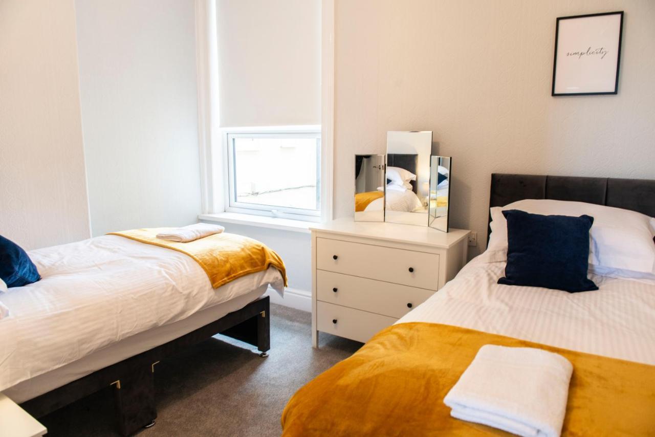 Charles Alexander Short Stay - Highcliffe Apartments Cleveleys Zewnętrze zdjęcie