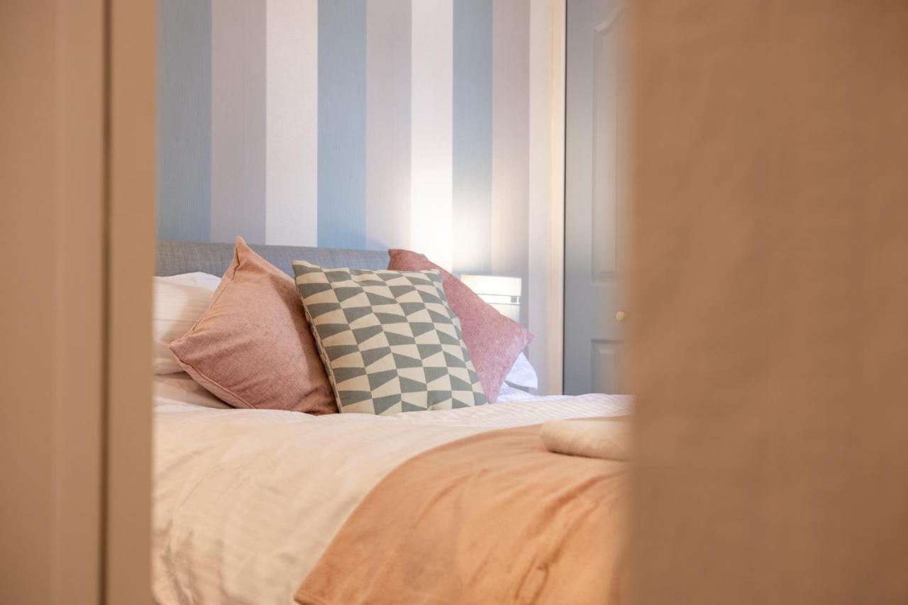 Charles Alexander Short Stay - Highcliffe Apartments Cleveleys Zewnętrze zdjęcie